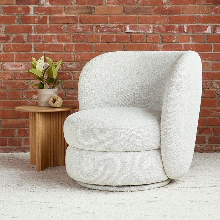 Forme Swivel Chair